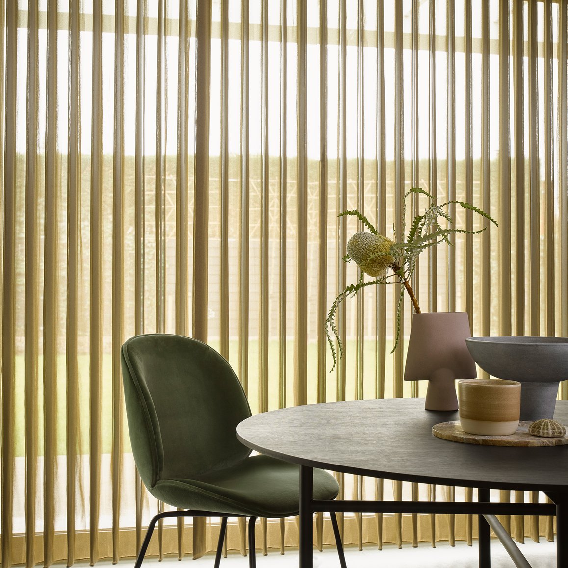 Versus® gordijnen: spelen met licht en privacy