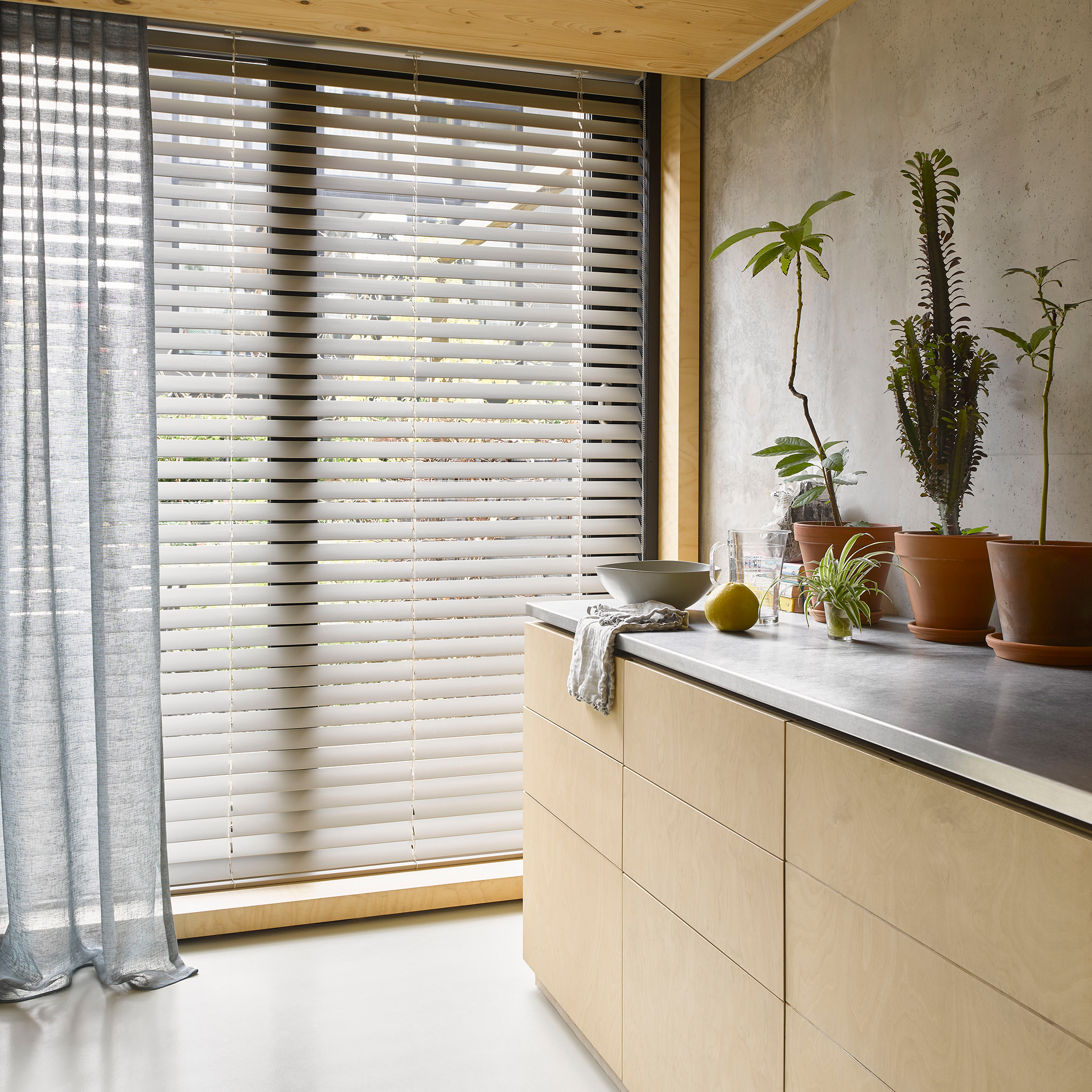 Laat je interieur stralen met stijlvolle raamdecoratie